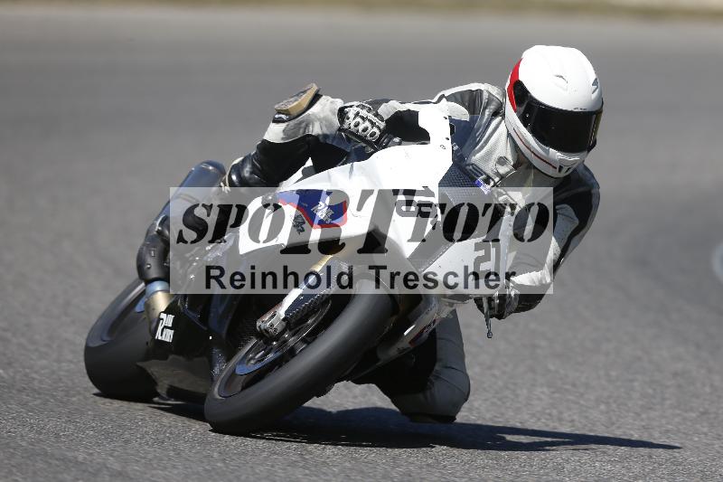 /36 08.08.2026  Pluess Motosport ADR/Freies Fahren/18